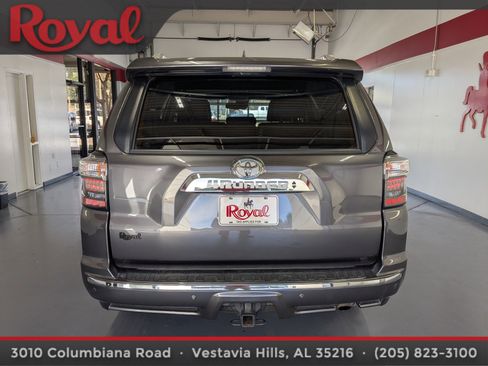 Used 2020 Toyota 4Runner Limited image 3