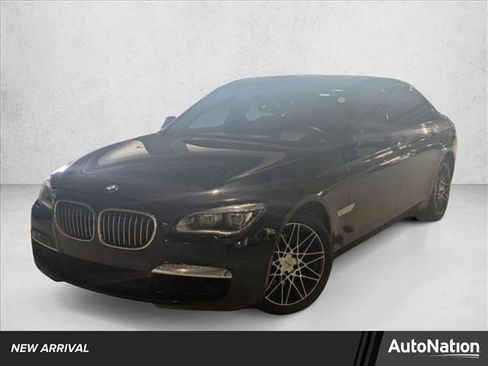 Used 2015 BMW 740Li image 1