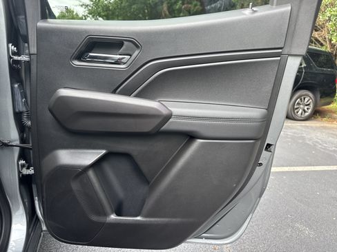 Used 2024 Chevrolet Colorado LT w/ LT Convenience Package RWD image 19
