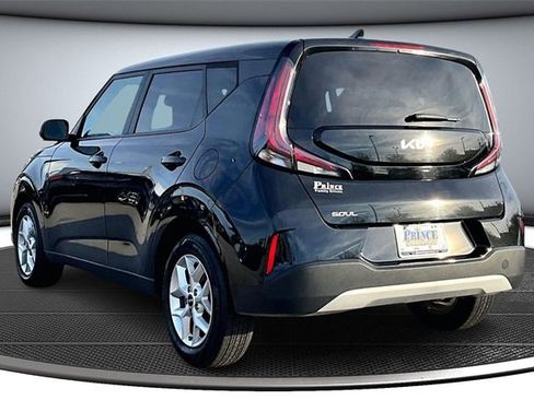 Used 2024 Kia Soul LX w/ Option Group 015 image 4