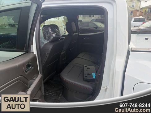 New 2026 Chevrolet Colorado Z71 w/ Technology Package AWD/4WD image 12