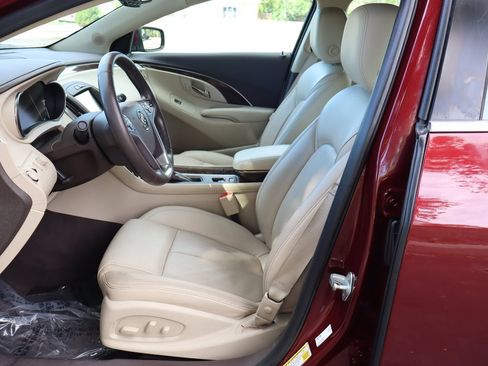 Used 2016 Buick LaCrosse Premium w/ Driver Confidence Package #1 AWD/4WD image 19