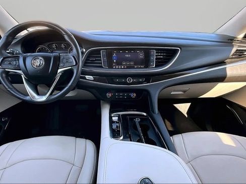 Used 2023 Buick Enclave Essence AWD/4WD image 14