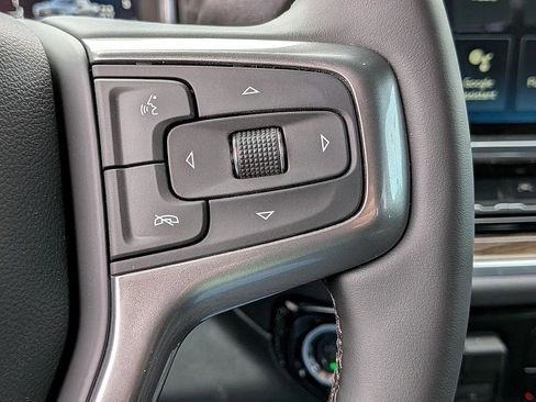 New 2026 Chevrolet Silverado 1500 LT image 18