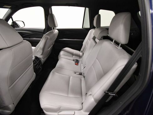 Certified 2023 Honda Passport EX-L image 15