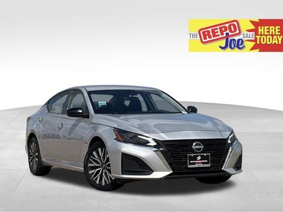 Used 2024 Nissan Altima 2.5 SV