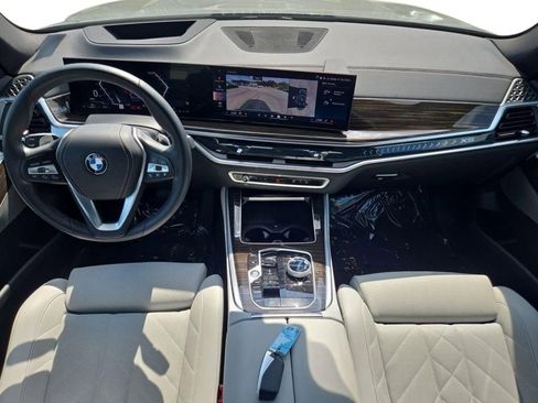 Used 2024 BMW X5 sDrive40i w/ Executive Package RWD image 21