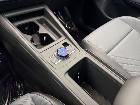 New 2026 Volkswagen Tiguan SE image 23