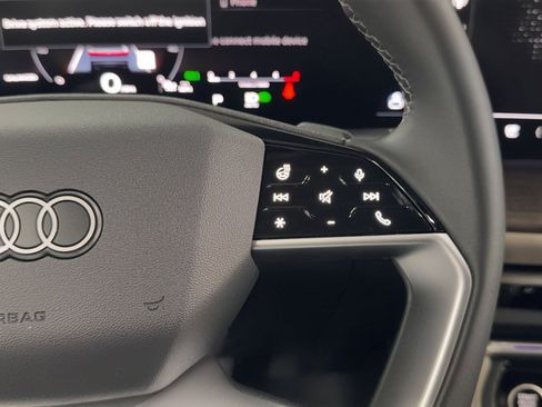 Used 2025 Audi Q5 Prestige image 22