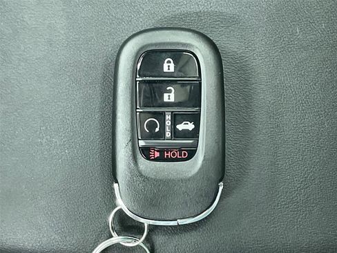 New 2025 Honda Accord SE image 33