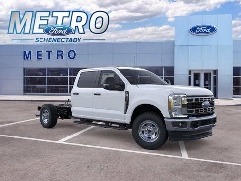 New 2026 Ford F350 XL w/ XL Chrome Package AWD/4WD image 1