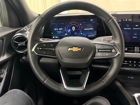 Certified 2025 Chevrolet Equinox LT FWD image 32