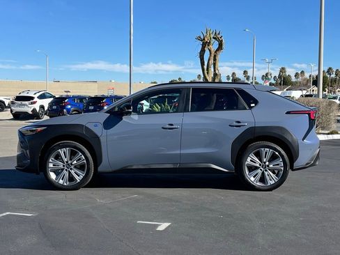 Certified 2025 Subaru Solterra Limited image 6