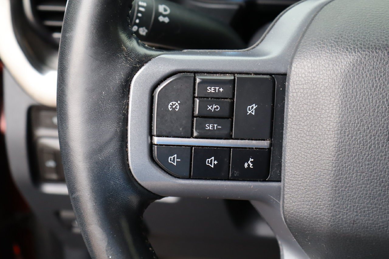 Used 2024 Ford F250 Lariat w/ Sport Appearance Package AWD/4WD image 11