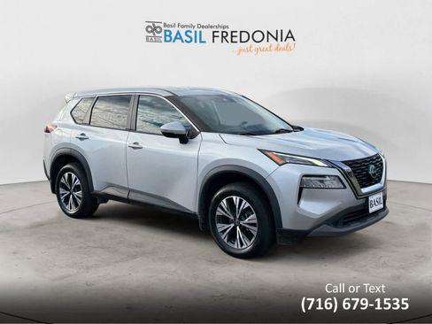 Used 2022 Nissan Rogue SV image 7