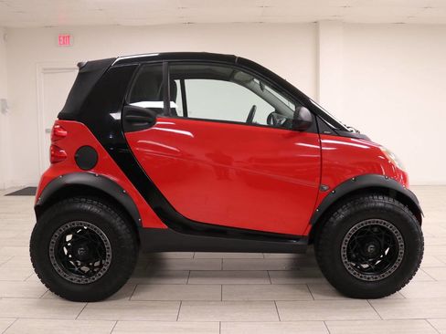 Used 2009 smart fortwo passion RWD image 9