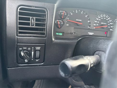 Used 2003 Dodge Dakota Sport image 23