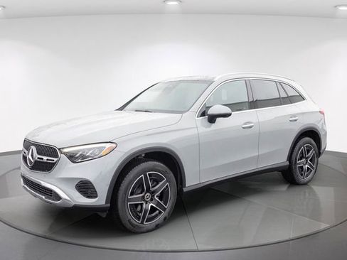 New 2026 Mercedes-Benz GLC 300 GLC 300 image 3