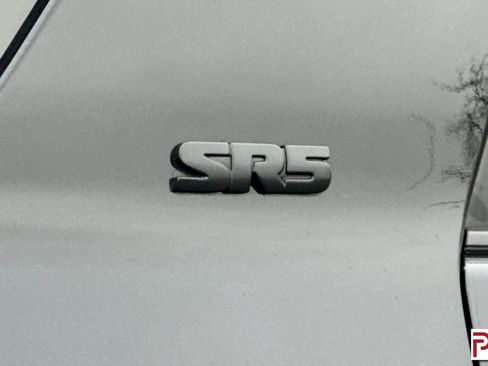 Used 2022 Toyota 4Runner SR5 Premium image 35