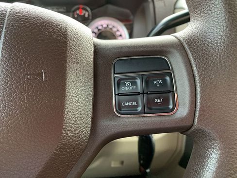 Used 2013 RAM 1500 Classic SLT w/ Premium Display Pkg image 20