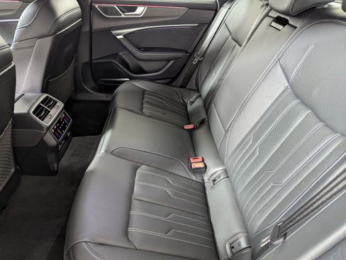 Certified 2022 Audi S7 Prestige AWD/4WD image 30
