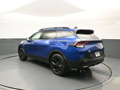 Certified 2025 Kia Sportage X-Line w/ Premium Package AWD/4WD image 8