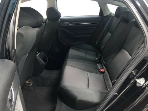 Used 2018 Honda Accord LX image 25