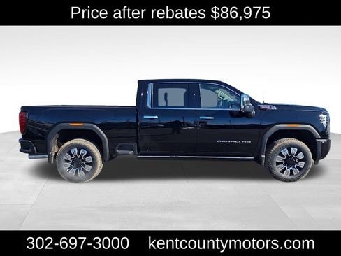 New 2026 GMC Sierra 3500 Denali w/ Denali Reserve Package AWD/4WD image 7