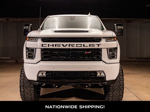 Used 2023 Chevrolet Silverado 3500 LTZ w/ LTZ Plus Package image 4