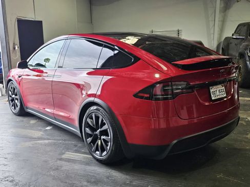 Used 2022 Tesla Model X Plaid AWD/4WD image 2