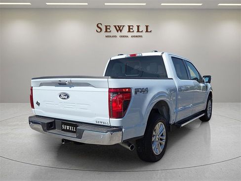 New 2025 Ford F150 XLT w/ Equipment Group 302A MID image 5