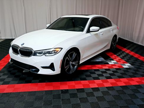 Used 2021 BMW 330i Sedan w/ Driving Assistance Package RWD image 1