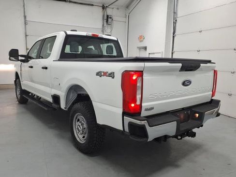 Certified 2024 Ford F250 XL w/ XL Chrome Package AWD/4WD image 5