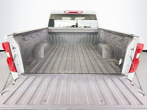 Used 2024 Chevrolet Silverado 1500 Custom Trail Boss w/ LPO, Dark Essentials Package image 24