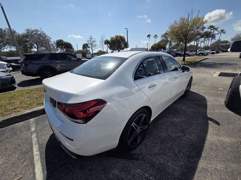 Used 2019 Mercedes-Benz A 220 image 2