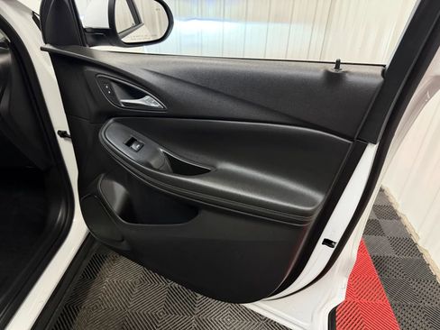 Used 2025 Buick Encore GX Preferred FWD image 42