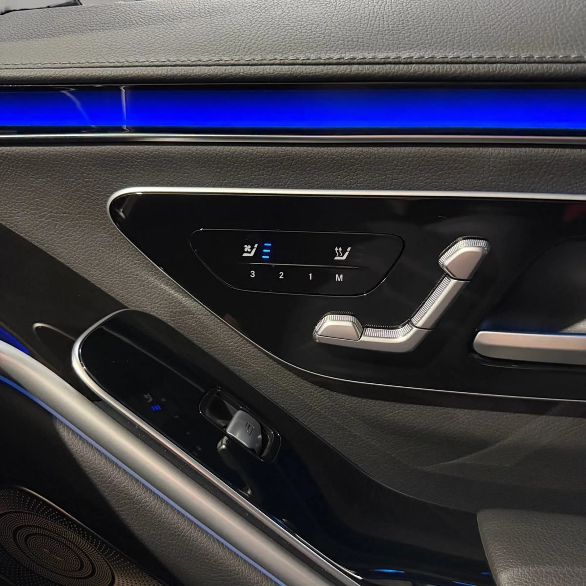 Used 2022 Mercedes-Benz S 500 4MATIC image 11