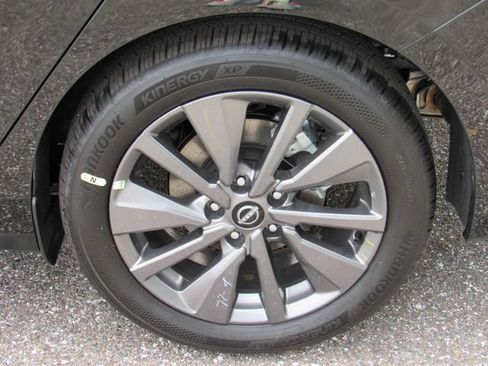 New 2026 Nissan Sentra SL w/ Floor Mat Package FWD image 10