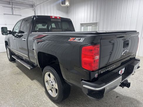 Used 2017 Chevrolet Silverado 2500 LTZ w/ Vortec Plus Package image 8