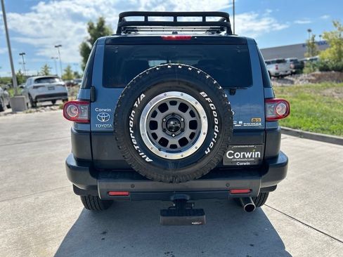Used 2014 Toyota FJ Cruiser 4WD w/ Trail Teams Ultimate Edition image 6