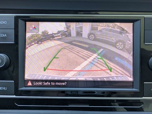 Used 2021 Volkswagen Jetta SE FWD image 27