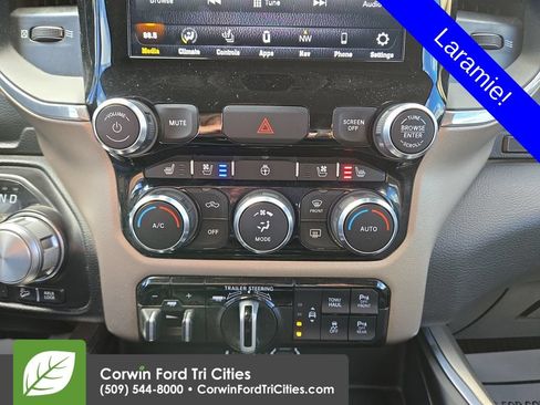 Used 2021 RAM 1500 Laramie AWD/4WD image 25