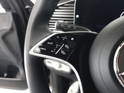 Certified 2026 Mercedes-Benz GLE 350 4MATIC image 11