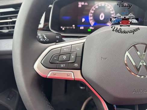 New 2025 Volkswagen Jetta SE image 16