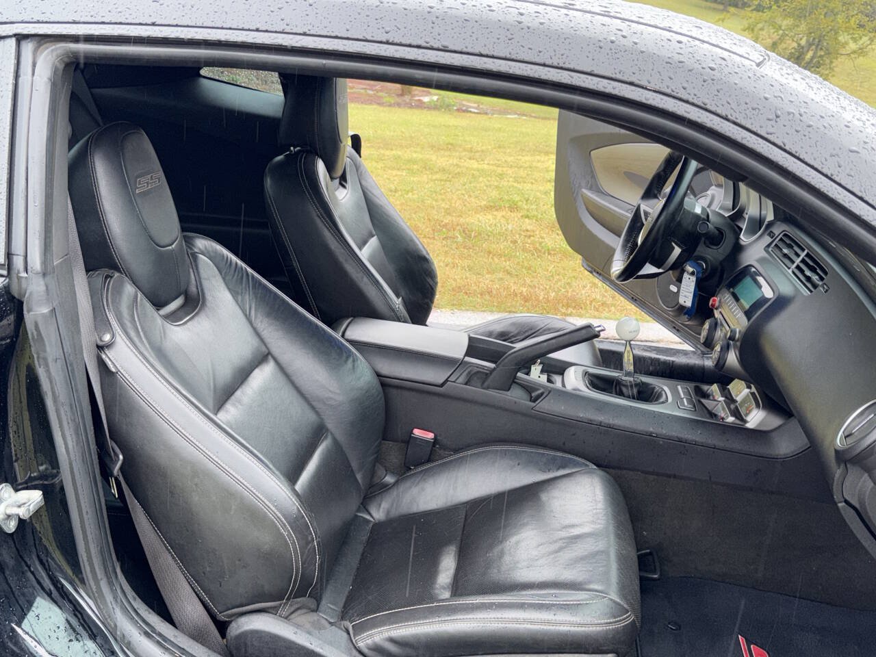 Used 2010 Chevrolet Camaro SS RWD image 33