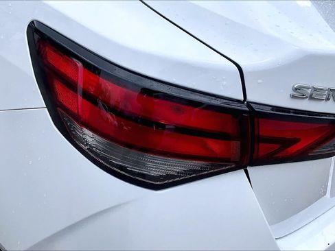 Used 2025 Nissan Sentra SV FWD image 27
