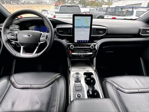 Used 2022 Ford Explorer ST w/ Equipment Group 401A image 15