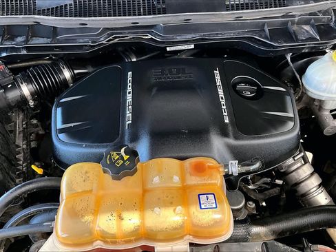 Used 2018 RAM 1500 Lone Star RWD image 32