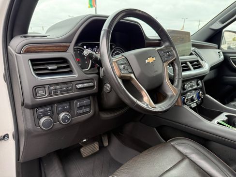Used 2021 Chevrolet Tahoe High Country w/ Premium Package AWD/4WD image 19