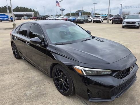 Used 2025 Honda Civic Sport image 8